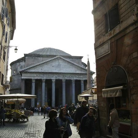 Pantheon Domus Valentino Apartment Rome Exterior photo